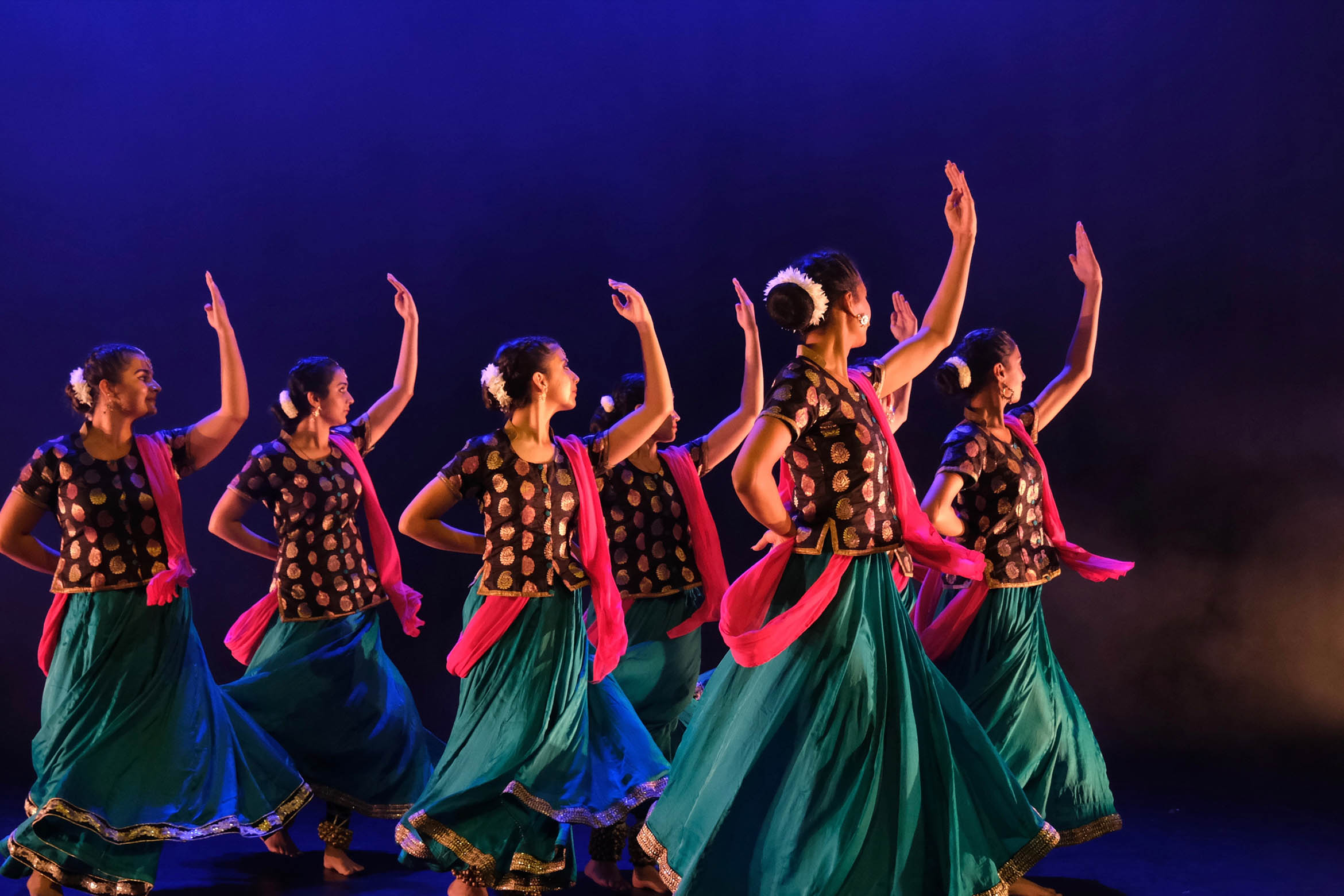 EXPERIENCE: HIP HOP DANCE AND SOUTH ASIAN DANCE
