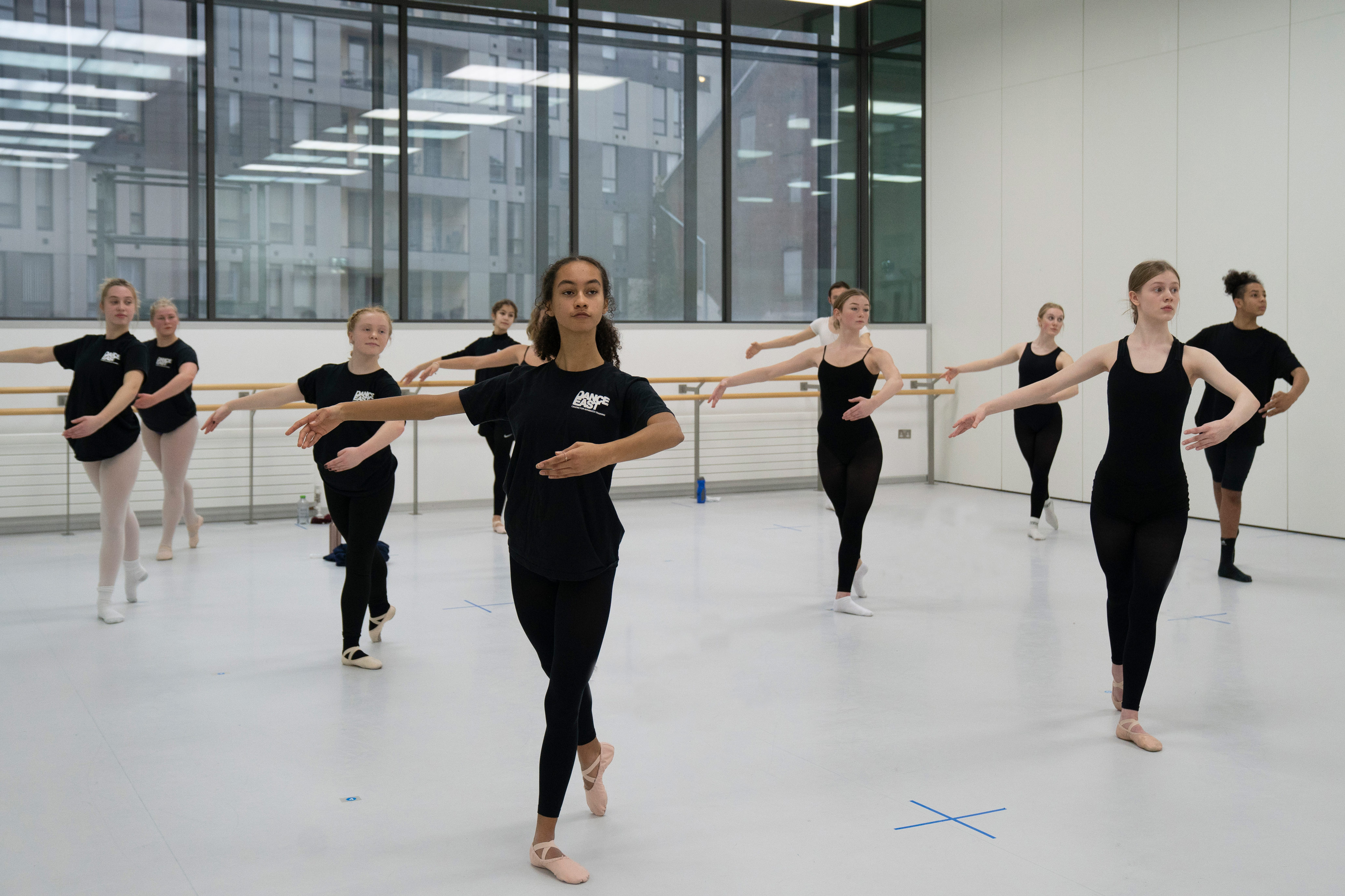 A room of students practicing
