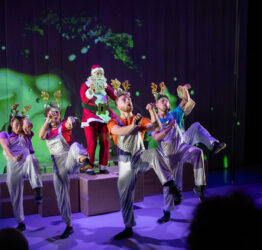 Starchitects Save Santa! | Motionhouse